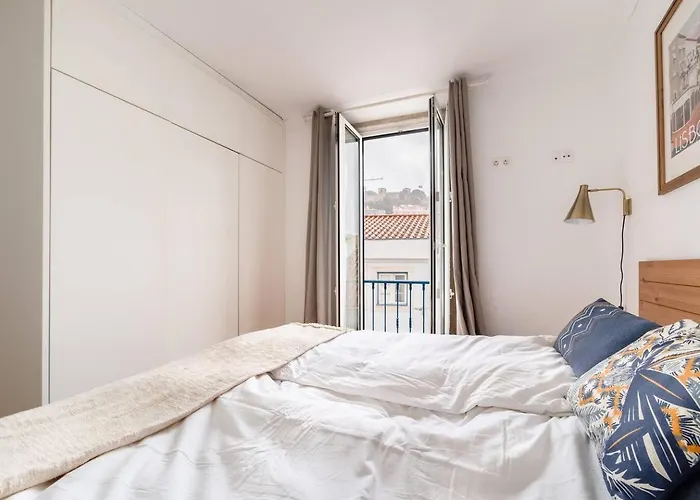 Castle-view Penthouse Duplex In 公寓 Lisboa