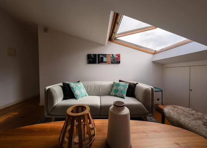 Castle-view Penthouse Duplex In Lisboa