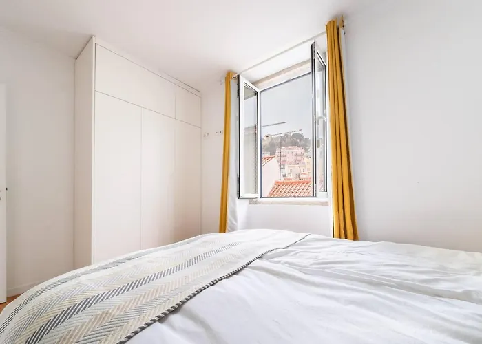 Castle-view Penthouse Duplex In Apartmán *