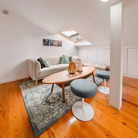 Апартаменты Castle-view Penthouse Duplex In Лиссабон